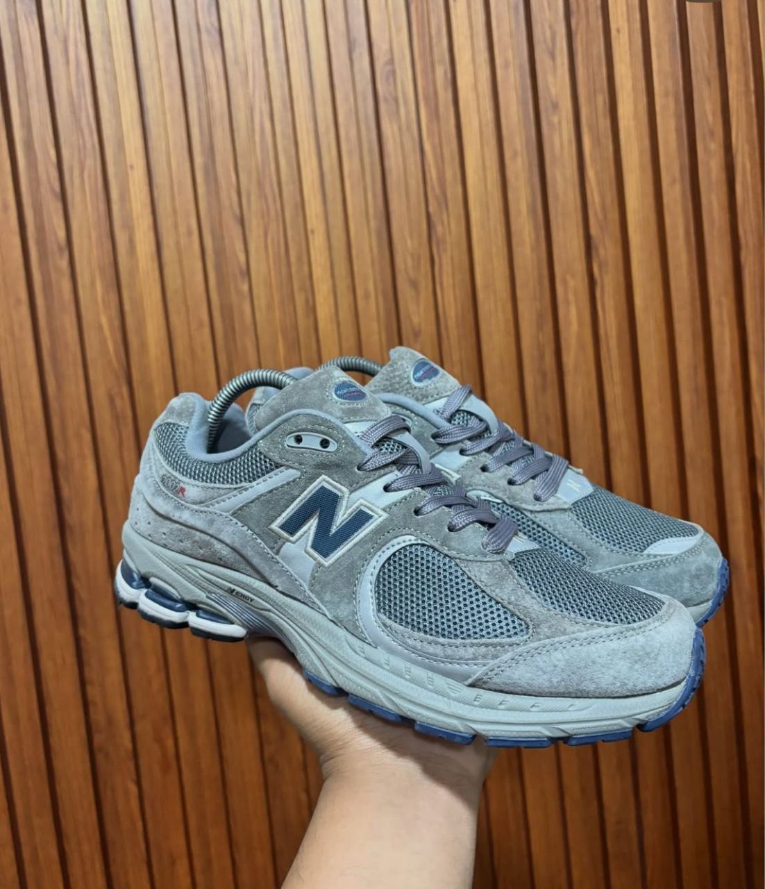NB 2002R